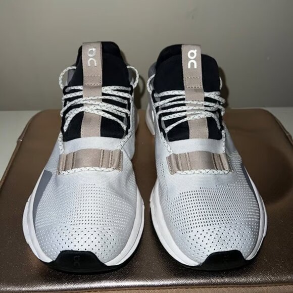 ON Running Cloud Cloudnova Women's White Sand Running Sneakers - Picture 1 of 5